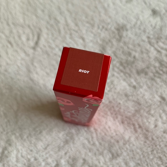 Lime Crime Velvetine Matte Liquid Lipstick in Riot BNIB - Picture 3 of 13